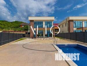 Дом 196м², 2-этажный, участок 5 сот.