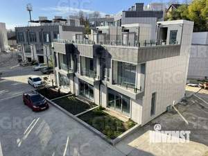 Таунхаус 150м², 3-этажный, участок 2 сот.