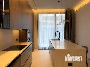 Дом 245м², 3-этажный, участок 5 сот.