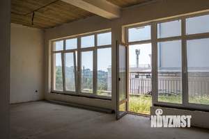 Дом 270м², 3-этажный, участок 4 сот.