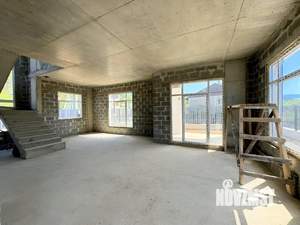 Дом 200м², 2-этажный, участок 4 сот.