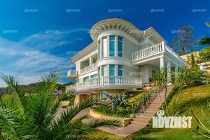 Коттедж 600м², 3-этажный, участок 24 сот.