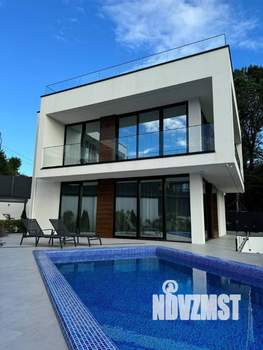 Дом 320м², 2-этажный, участок 12 сот.