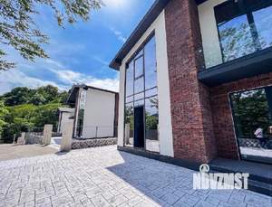 Дом 170м², 2-этажный, участок 3 сот.