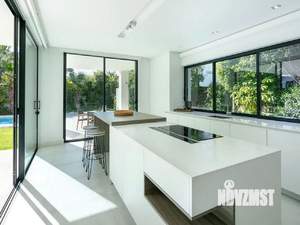 Дом 320м², 2-этажный, участок 10 сот.