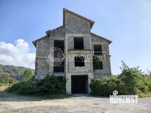 Дом 250м², 3-этажный, участок 7 сот.