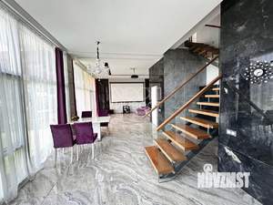 Коттедж 175м², 2-этажный, участок 7 сот.