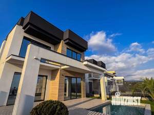 Дом 288м², 2-этажный, участок 5 сот.