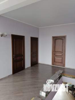 Таунхаус 226м², 3-этажный, участок 4 сот.