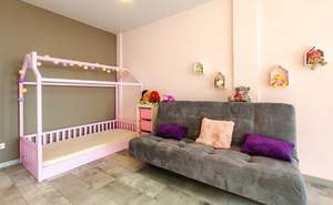 Дом 240м², 2-этажный, участок 5 сот.