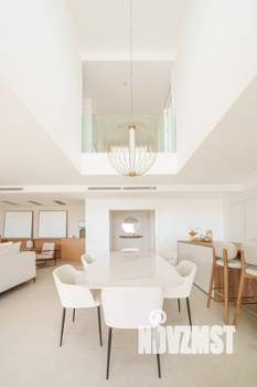 Дом 300м², 2-этажный, участок 8 сот.