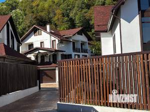 Дом 144м², 3-этажный, участок 4 сот.