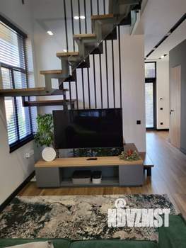 Дом 129м², 2-этажный, участок 6 сот.