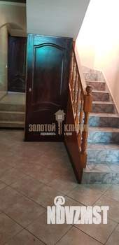 Дом 364м², 3-этажный, участок 6 сот.