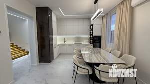 Дом 152м², 2-этажный, участок 6 сот.