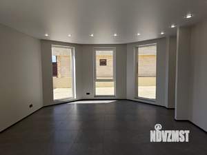 Дом 261м², 3-этажный, участок 3 сот.