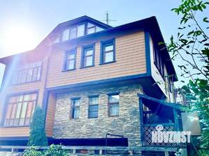 Дом 350м², 2-этажный, участок 7 сот.