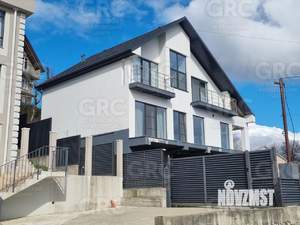 Дом 399м², 2-этажный, участок 4 сот.