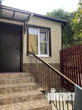 Дом 180м², 3-этажный, участок 4 сот.