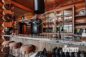 Дом 500м², 3-этажный, участок 8 сот.