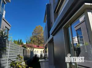 Дом 240м², 2-этажный, участок 4 сот.