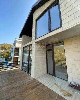 Дом 230м², 2-этажный, участок 6 сот.