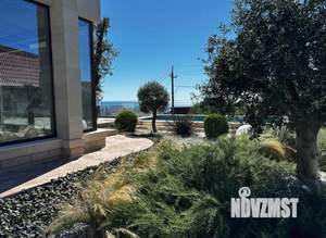 Дом 300м², 2-этажный, участок 6 сот.