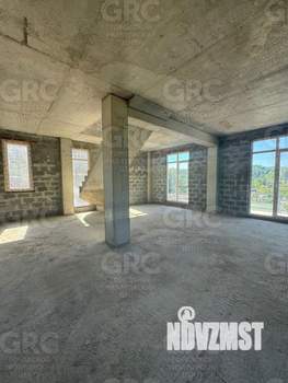 Дом 225м², 3-этажный, участок 6 сот.