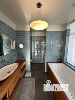 Дом 400м², 2-этажный, участок 12 сот.