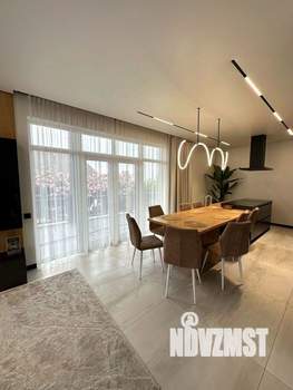 Дом 170м², 2-этажный, участок 7 сот.