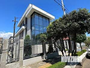 Коттедж 280м², 3-этажный, участок 9 сот.