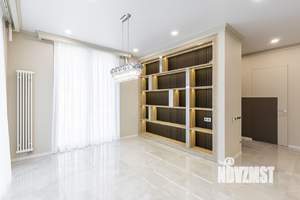 Дом 206м², 2-этажный, участок 6 сот.