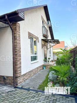 Дом 216м², 2-этажный, участок 4 сот.