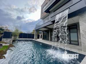 Дом 300м², 3-этажный, участок 6 сот.