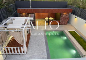 Дом 250м², 2-этажный, участок 5 сот.