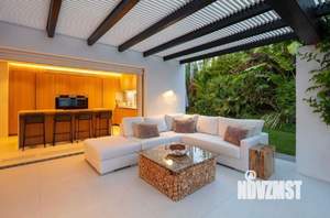 Дом 300м², 2-этажный, участок 8 сот.