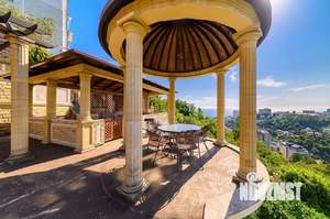 Дом 780м², 3-этажный, участок 120 сот.