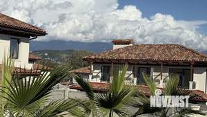 Коттедж 250м², 2-этажный, участок 6 сот.