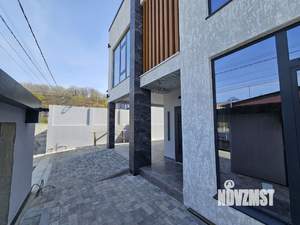 Дом 300м², 2-этажный, участок 6 сот.