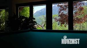 Дом 382м², 3-этажный, участок 18 сот.