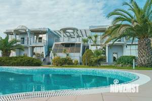 Дом 1000м², 2-этажный, участок 40 сот.