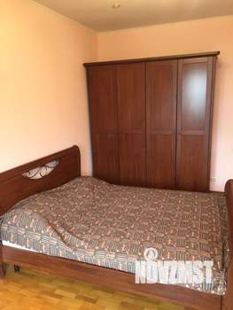 Дом 200м², 3-этажный, участок 5 сот.