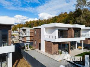 Коттедж 220м², 2-этажный, участок 5 сот.