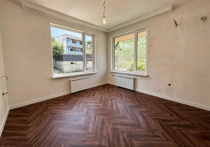 Дом 180м², 2-этажный, участок 5 сот.