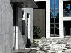 Коттедж 240м², 2-этажный, участок 6 сот.