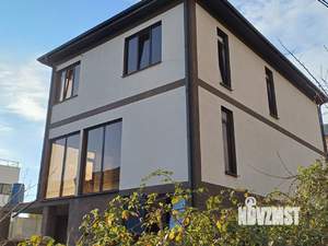 Дом 230м², 3-этажный, участок 7 сот.