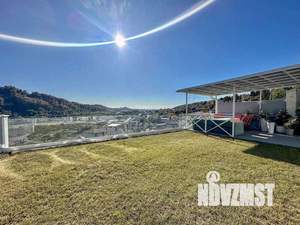 Дом 200м², 3-этажный, участок 3 сот.