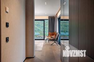 Дом 800м², 3-этажный, участок 11 сот.