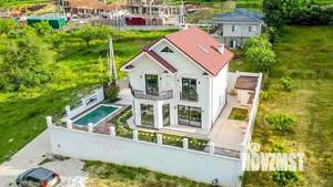 Коттедж 215м², 2-этажный, участок 4 сот.