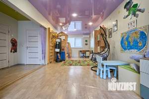 Дом 178м², 3-этажный, участок 3 сот.